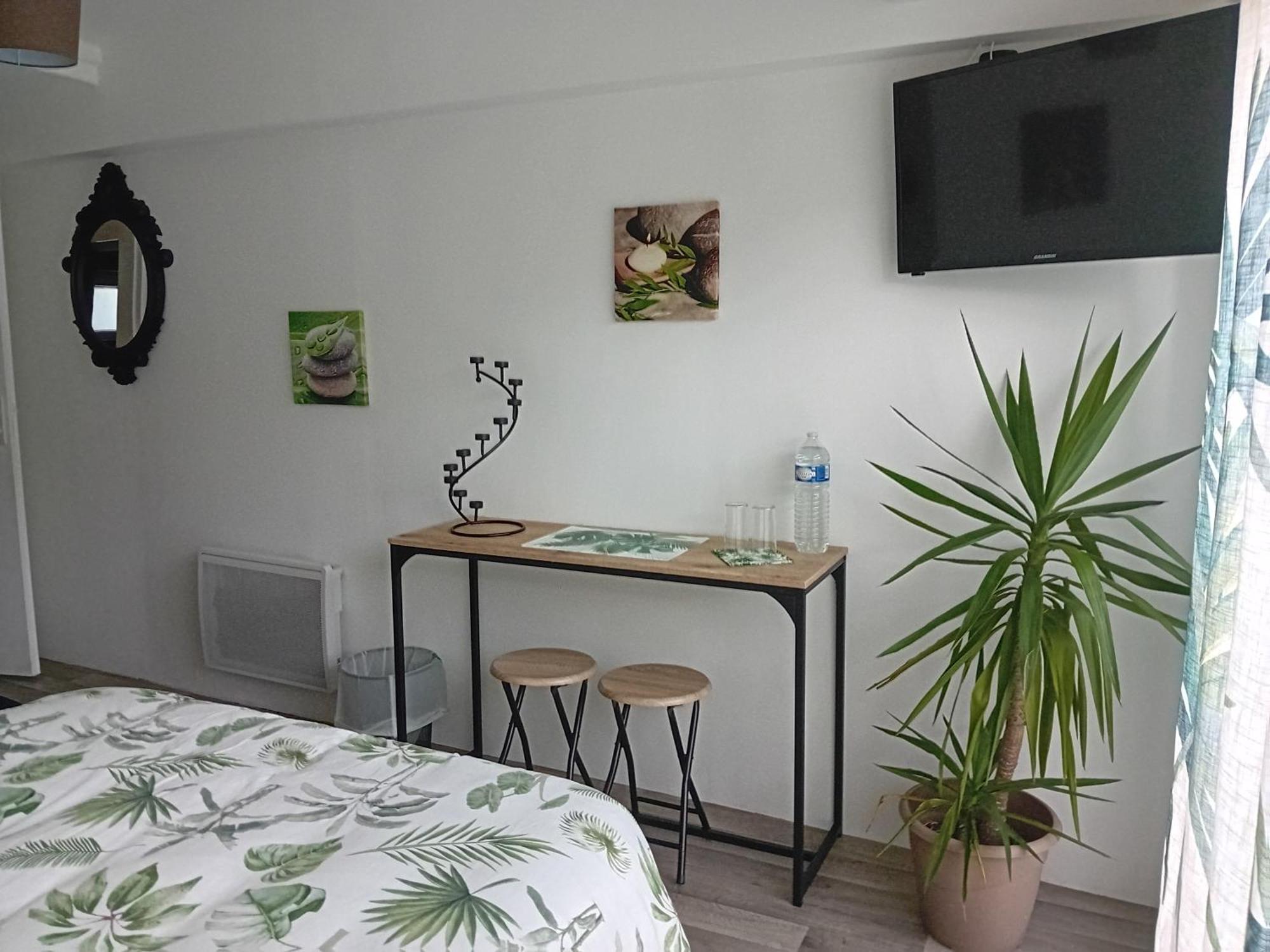 Chez Flo&Fred Hotel Barbery Bagian luar foto